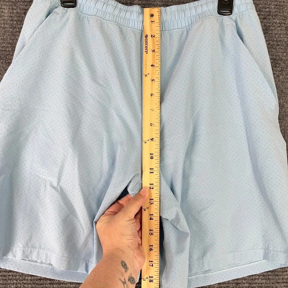 Lululemon‎ Pace Breaker Athletic Shorts Perforated Breathable M Men Gorpcore
